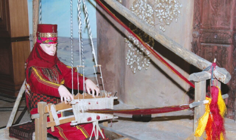 https://www.vestiabad.ru/news/9443/sokrovishcha-tekstilnogo-iskusstva-turkmenistana-v-maryiskom-muzee