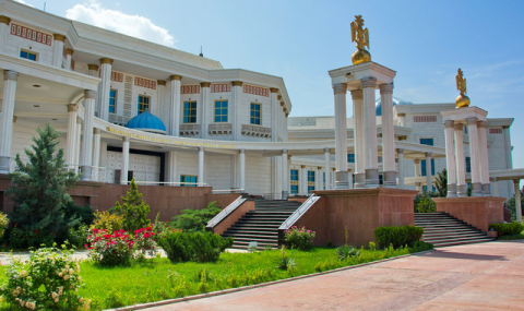https://www.vestiabad.ru/news/9167/v-gosudarstvennom-muzee-turkmenistana-otkrylas-novaya-ekspoziciya