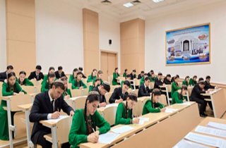В Туркменистане подвели итоги математической олимпиады среди старшеклассников Ашхабада