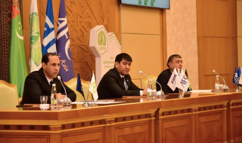 https://www.vestiabad.ru/news/8101/prezident-fifa-pozdravil-novogo-predsedatelya-federacii-futbola-turkmenistana