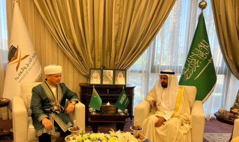 https://www.vestiabad.ru/news/9253/delegaciya-turkmenistana-predstavlena-na-konferencii-uslugi-hadzha-i-umry