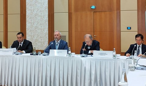 https://www.vestiabad.ru/news/5581/v-ashhabade-proshel-forum-pod-egidoi-abr-i-jfpr