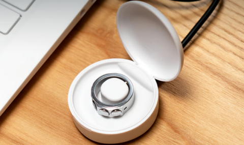 https://www.vestiabad.ru/news/10648/predstavleno-kolco-ring-mouse-kotoroe-zamenyaet-mysh-i-sensornyi-ekran