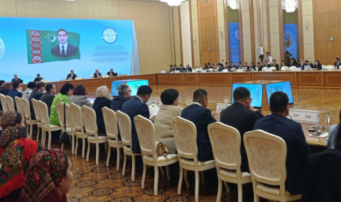 https://www.vestiabad.ru/news/4417/v-turkmenistane-proshel-vtoroi-den-38go-zasedaniya-gendirektorov-oszhd