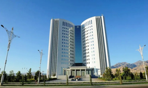 https://www.vestiabad.ru/news/9964/turkmenistan-i-velikobritaniya-razvivayut-sotrudnichestvo-v-sfere-obrazovaniya