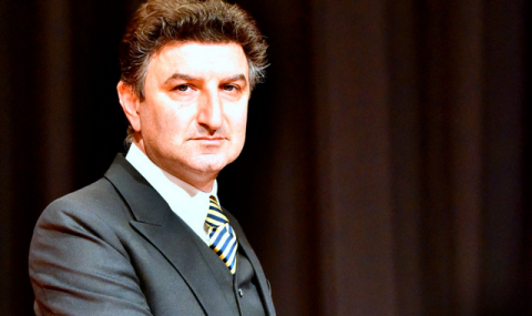 https://www.vestiabad.ru/news/9198/v-ashhabade-proidet-koncert-zasluzhennogo-artista-turkmenistana-vladimira-mkrtumova