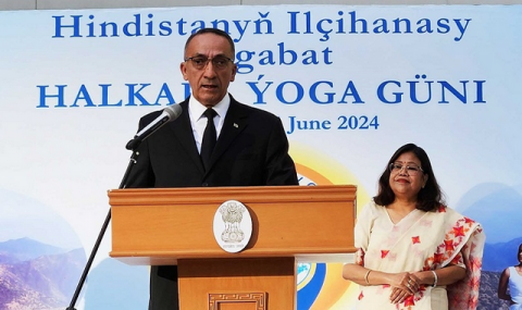 https://www.vestiabad.ru/news/5736/v-turkmenistane-startovali-uchebnye-programmy-po-izucheniyu-indiiskoi-mediciny