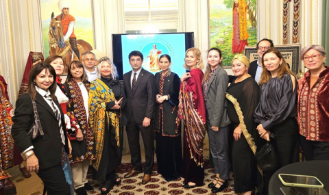 https://www.vestiabad.ru/news/7296/turkmenistan-predstavil-tradicii-i-sovremennost-na-kulturnom-meropriyatii-v-bryussele