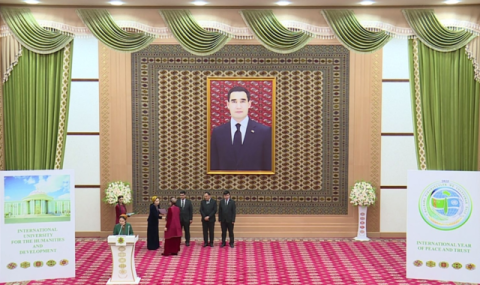 https://www.vestiabad.ru/news/9947/v-turkmenistane-podveli-itogi-olimpiady-po-knige-hakyda-gowheri