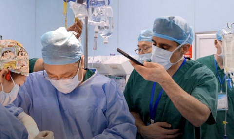 https://www.vestiabad.ru/news/10440/kitaiskie-hirurgi-sovershili-proryv-v-transplantologii