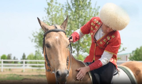 https://www.vestiabad.ru/news/11155/gorod-arkadag-gotovitsya-k-mezhdunarodnomu-konkursu-krasoty-ahaltekincev
