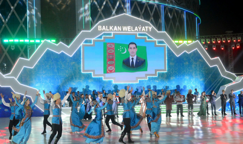 https://www.vestiabad.ru/news/6407/v-turkmenistane-podveli-itogi-regionalnogo-etapa-konkursa-yanlan-diyarym