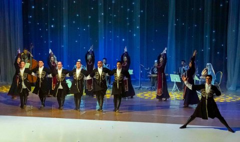 https://www.vestiabad.ru/news/7930/ceremoniya-zakrytiya-dnei-kultury-armenii-proshla-v-turkmenistane