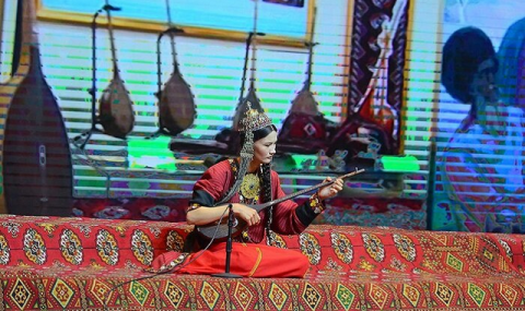 https://www.vestiabad.ru/news/6569/muzykanty-turkmenistana-primut-uchastie-v-festivale-shark-taronalary