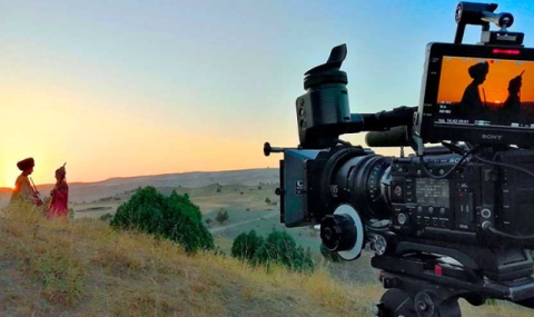 https://www.vestiabad.ru/news/9759/turkmenfilm-otmechaet-99-let-so-dnya-osnovaniya