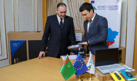 https://www.vestiabad.ru/news/4204/mvd-turkmenistana-poluchilo-oborudovanie-dlya-provedeniya-onlainmeropriyatii