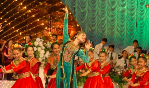 https://www.vestiabad.ru/news/7877/pravitelstvo-turkmenistana-anonsirovalo-znachimye-meropriyatiya-na-noyabr
