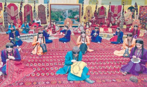 https://www.vestiabad.ru/news/9562/turkmenskaya-vyshivka-istoriya-glubinoyu-v-tysyacheletiya