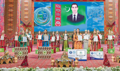 https://www.vestiabad.ru/news/10272/v-turkmenistane-opredelili-luchshuyu-studentku-goda-na-konkurse-talyp-gozeli