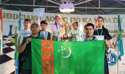 https://www.vestiabad.ru/news/6639/yunye-shahmatistki-turkmenistana-uspeshno-vystupili-na-chempionate-ca-v-kyrgyzstane