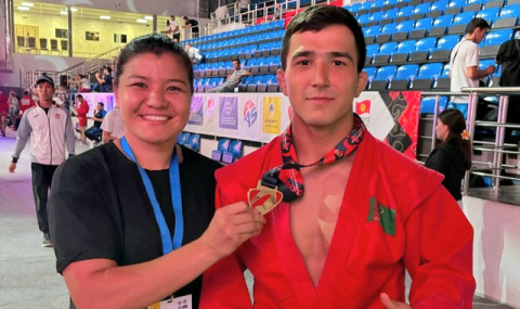 https://www.vestiabad.ru/news/6684/turkmenskie-sambisty-zavoevali-10-medalei-na-kubke-mira-v-kyrgyzstane
