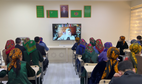 https://www.vestiabad.ru/news/10131/v-turkmenistane-prohodyat-onlainkursy-po-iniciative-mgu
