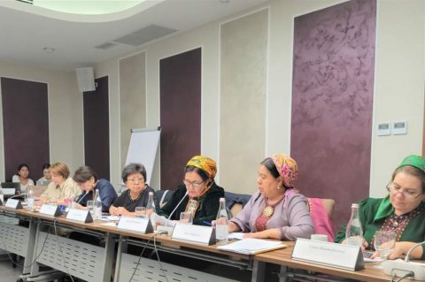https://www.vestiabad.ru/news/1228/turkmenskye-spetsyalyst-prynialy-uchastye-v-soveschanyy-po-okhrane-zdorovia-materei